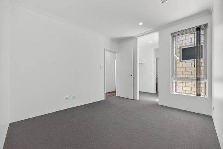 STUNNING BRAND NEW HOME NOT TO BE MISSED - Photo 5