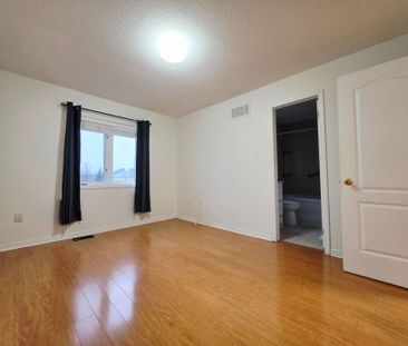 For Lease - 357 Bur Oak Avenue, Markham, Ontario - Photo 2