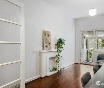 2 X 1 APARTMENT IN MOUNT LAWLEY - Photo 2