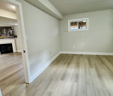 For Lease - 125 Sovereign's Gate Unit# Lower, Barrie, Ontario - Photo 2