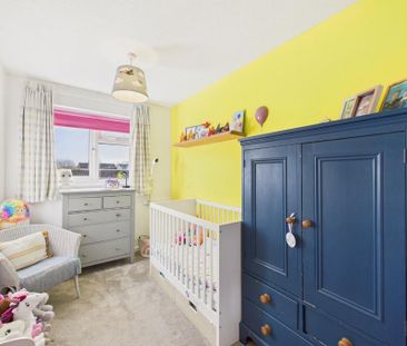 3 bedroom semi-detached house to rent - Photo 4