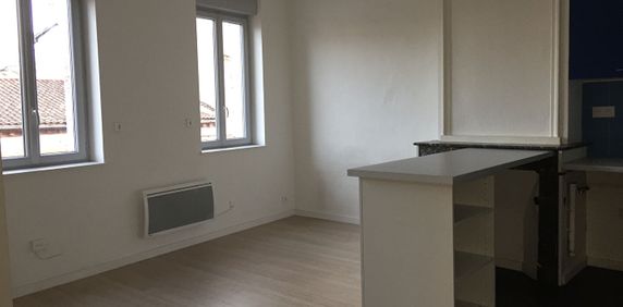 Location Appartement 2 pièces 40m² - Photo 2