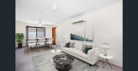 3 Bedroom in Ashmore, new floors, new appliance,new kitchen - Photo 3