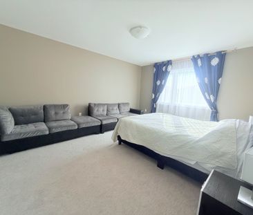 For Lease - 7185 Parsa Street, Niagara Falls, Ontario - Photo 1