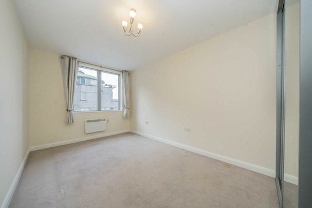 Fortune Green Road, West Hampstead, NW6 - Photo 1