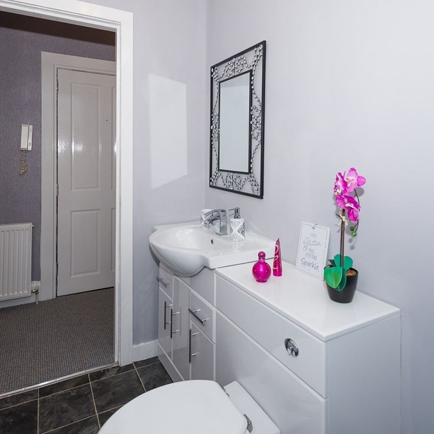 1 Bed Flat, Ground Floor, AB10 - Photo 1