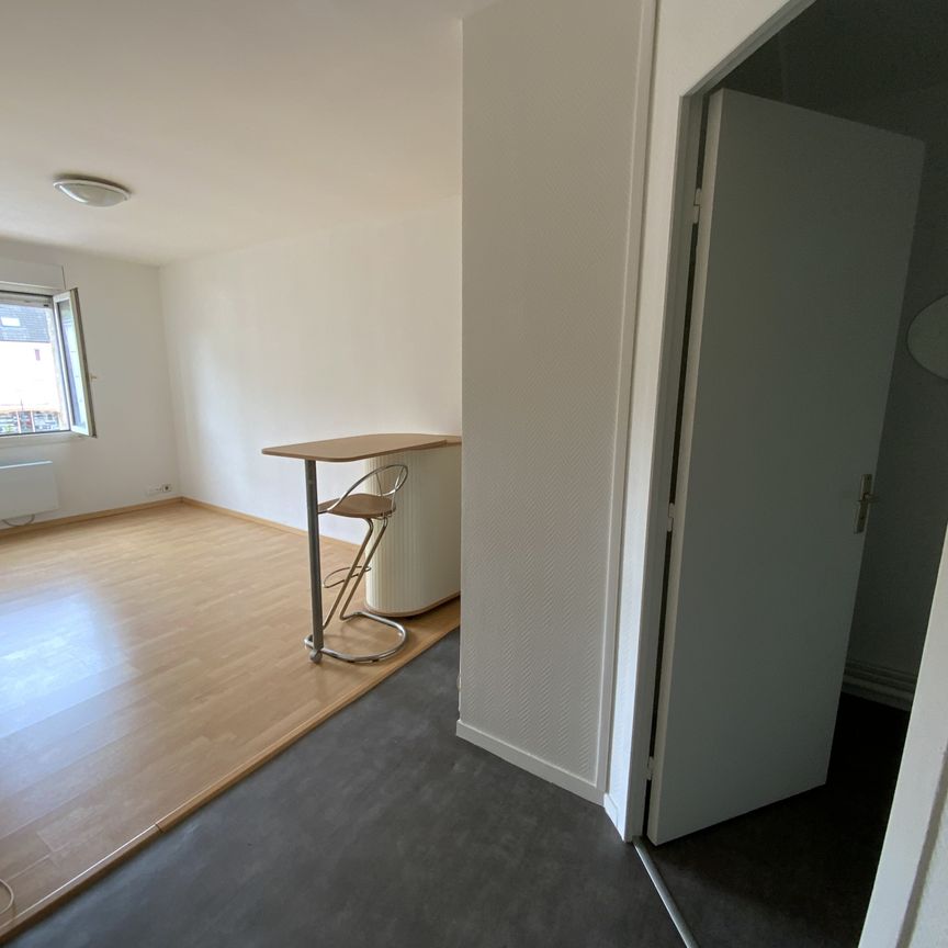 Location Appartement 1 pièce 19m² EVREUX 27000 - Photo 1
