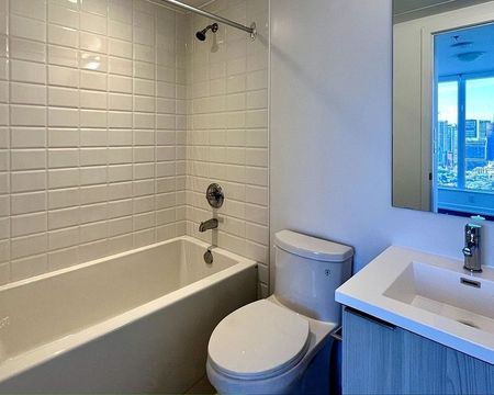 For Lease - 203 College Street Unit# 2008, Toronto, Ontario - Photo 4