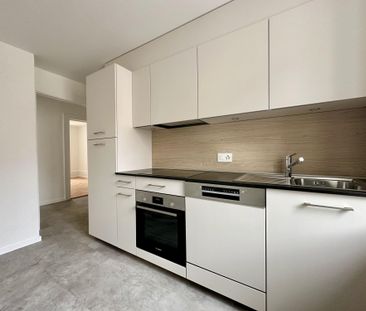 Magnifique appartement de 3.5 pièces entièrement rénové - Photo 4
