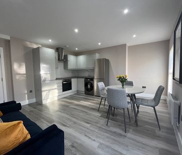 1 Bed Flat, Broad Street, RG1 - Photo 4