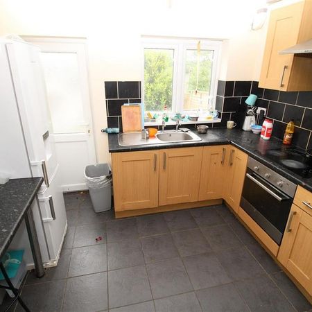 4 bedroom house to rent - Photo 4