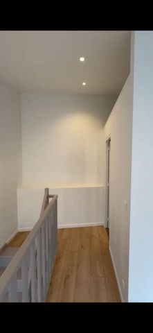 Location Appartement 2 pièces 38m² ST MAUR DES FOSSES 94210 - Photo 3