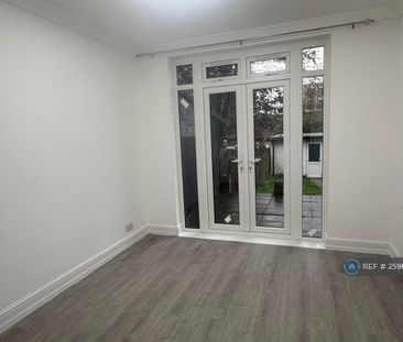 4 bedroom terraced house to rent - Photo 4