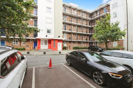 2 bedroom flat to rent - Photo 4
