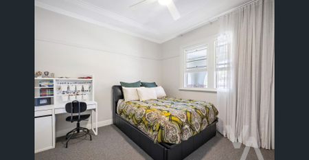 Your Next Move. - Photo 5