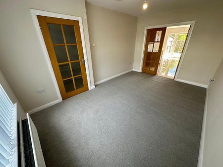 16 Linen Green, Antrim, BT41 1QU - Photo 3