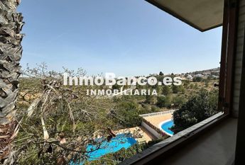 Luxury Villa for rent in Chiva, Spain