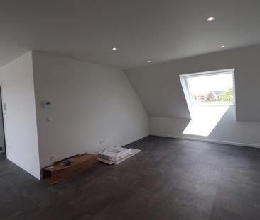 Gerenoveerd duplex-appartement met 3 slaapkamers, terras en autosta... - Photo 5