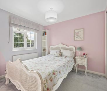 4 bedroom detached house to rent - Photo 5