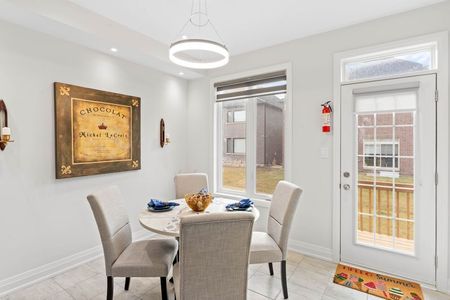 For Lease - 22 Bermondsey Way Unit# Upper, Brampton, Ontario - Photo 4