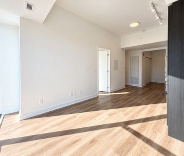 91 John Street North condo — Hamilton, ON (2-Bedroom) - 2 Bedroom - Photo 4