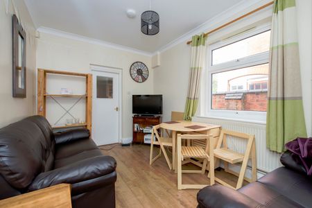 5 Bed Terraced House, Lorne Road, LE2 - Photo 2