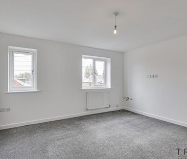 4 bedroom townhouse to rent - Photo 5