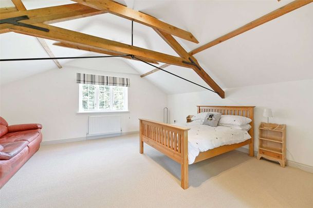 A charming one-bedroom annexe set within the peaceful grounds of Snelsmore Farmhouse. £300 additionally for all bills - Photo 1