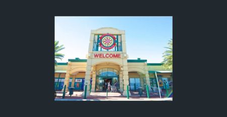 Stunning Property - Photo 3