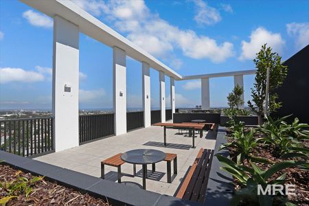 1607/138 Ferrars Street, South Melbourne - Photo 2