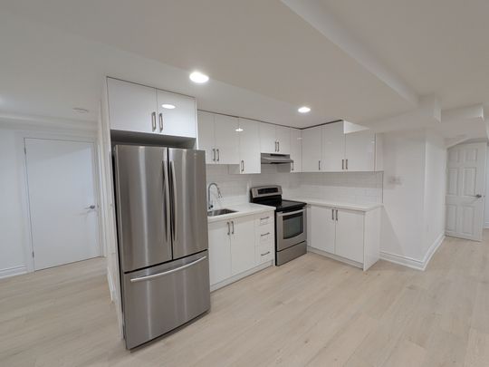 For Lease - 88 Baynards Lane, Richmond Hill, Ontario - Photo 1