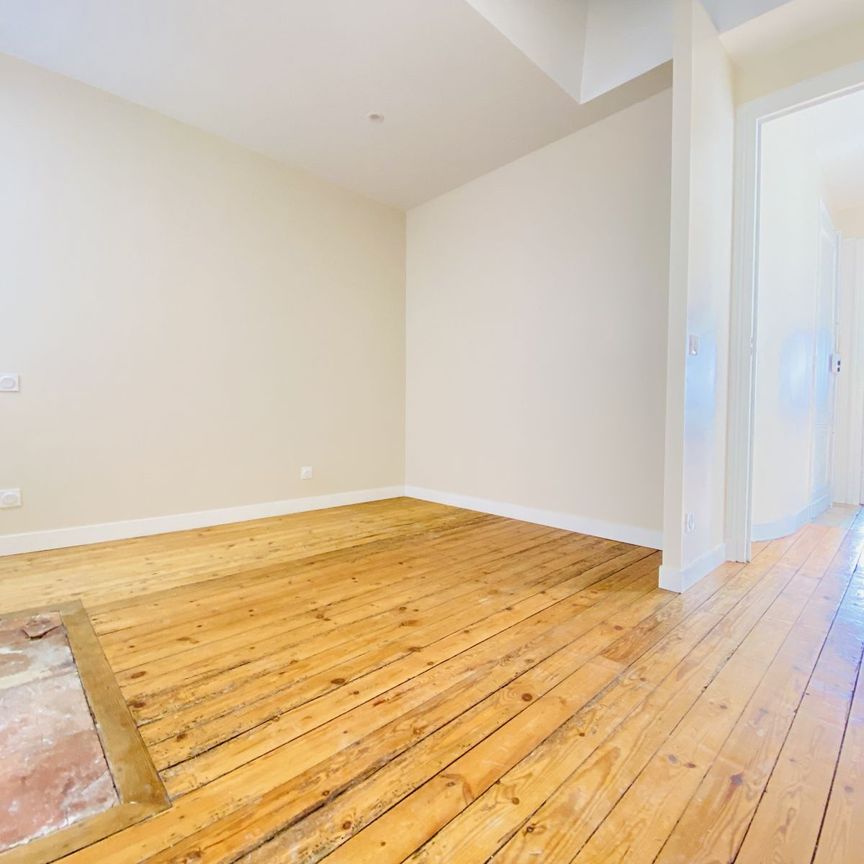 BORDEAUX SAINT SEURIN - 1 CHAMBRE – ENTIEREMENT RENOVÉ - 1000 € CC - Photo 1