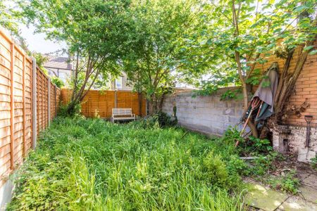 2 bedroom terraced house to rent - Photo 5