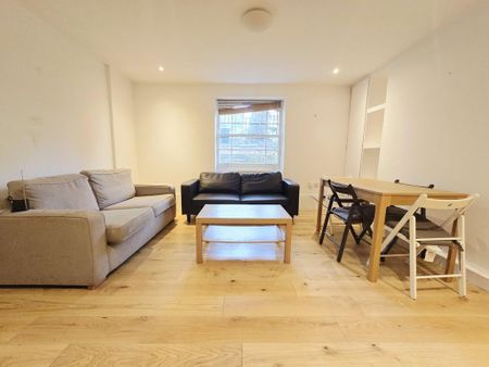 3 bedroom flat to rent - Photo 2