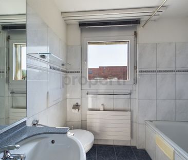 Exclusive offer: Stylish 5.5-room apartment with distant views in D... - Photo 3