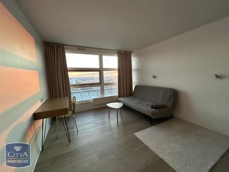 Location Appartement 1 pièce 27m² LILLE 59000 - Photo 2