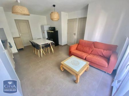 Appartement à louer 3 pièces 53.2m² - Photo 2