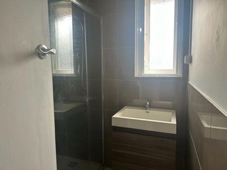 COMFORT & LOCATION - Photo 5