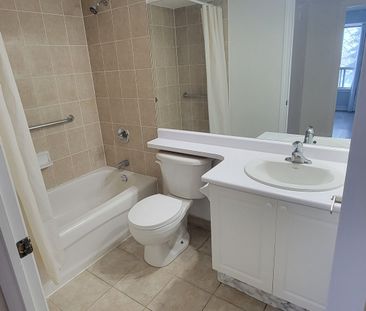 For Lease - 15 North Park Road Unit# 201, Vaughan, Ontario - Photo 5