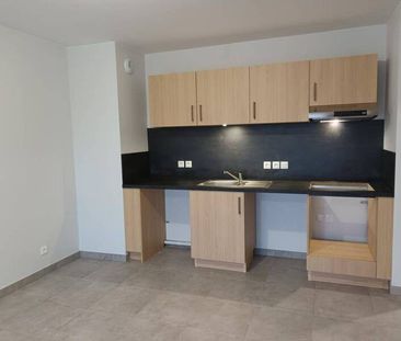 Appartement 2 pièces - 38080 L' Isle-d'Abeau - Photo 4
