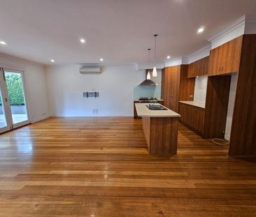 7 Mortimer Street, Huntingdale VIC 3166 - House For Rent | Domain - Photo 5