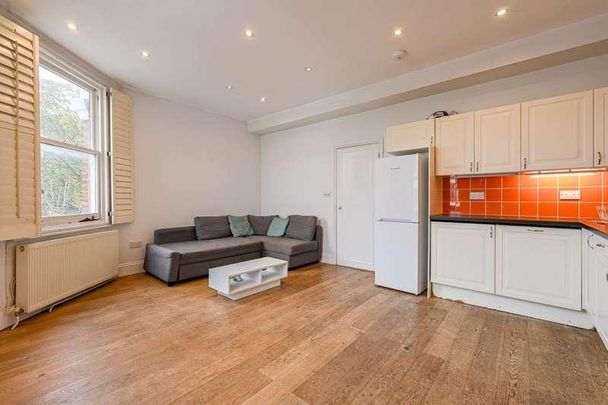 Munster Road, Munster Village, SW6 - Photo 1