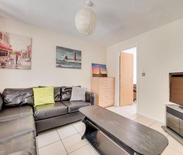 5 bedroom house to rent - Photo 3