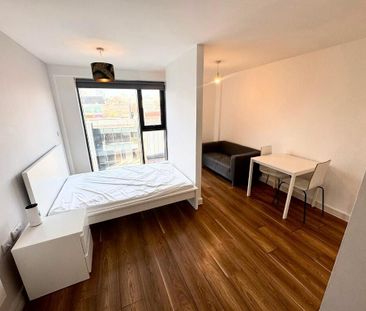 Studio to rent - Photo 3