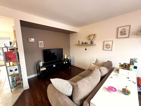 For Lease - 1255 Upper Gage Avenue Unit# 21, Hamilton, Ontario - Photo 3