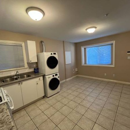 Basement Suite in Fraserview offering 2 bedrooms and 1 full bathrooms - Photo 3