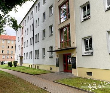 Großzügig geschnittene 2-Raumwohn. mit Balkon & Tageslichtbad - Foto 5