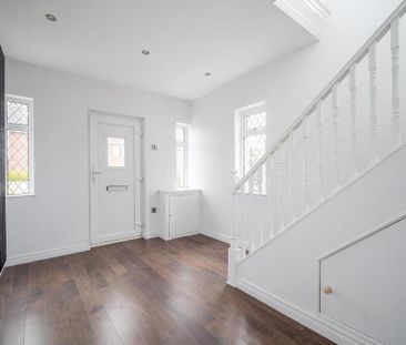 23 Summerhill Avenue, Belfast, BT5 7HD - Photo 3