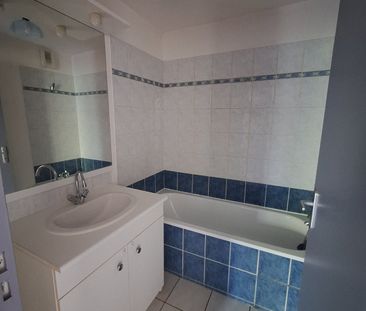 Location Appartement 3 pièces 61m² COGNAC 16100 - Photo 5