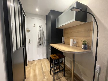 Location Appartement 1 pièce 13m² - Photo 4
